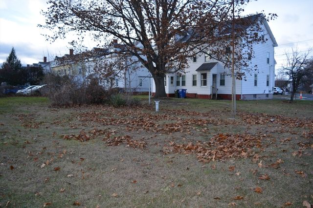 2-4 Clinton Street, Easthampton, MA 01027