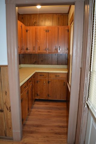 2-4 Clinton Street, Easthampton, MA 01027