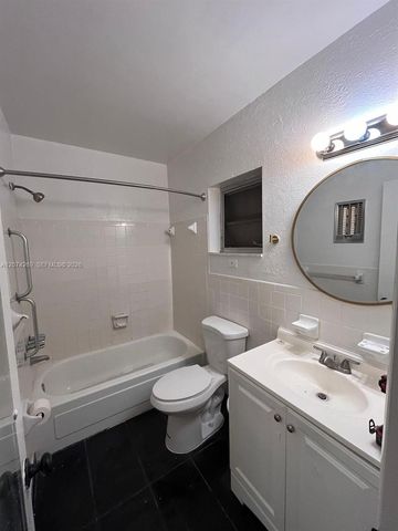 1824 Monroe Street 12, Hollywood, FL 33020