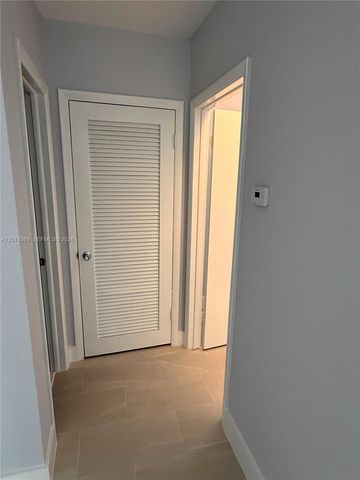 1824 Monroe Street 12, Hollywood, FL 33020