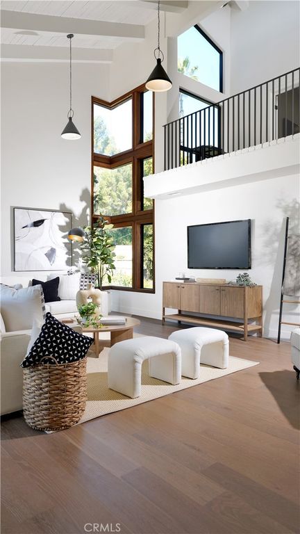 Image 11 of property listing at 9752 Rangeview, North Tustin, CA 92705