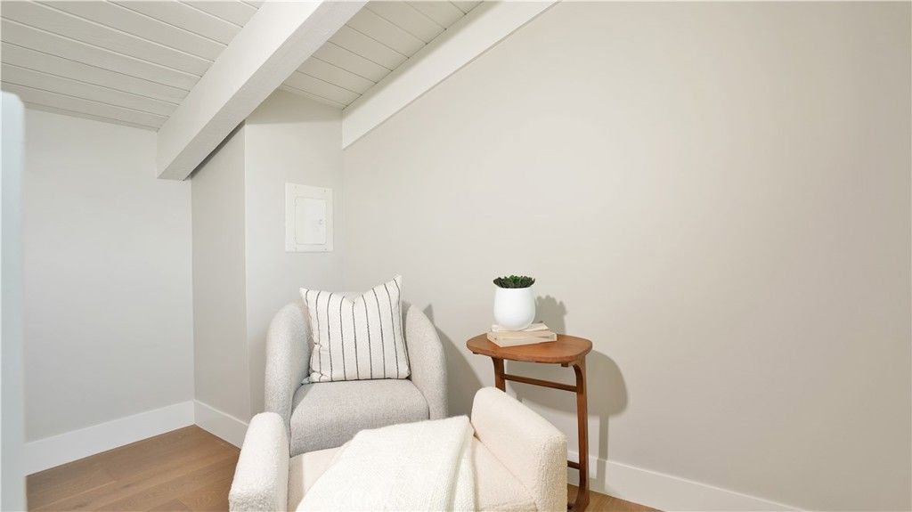 Image 39 of property listing at 9752 Rangeview, North Tustin, CA 92705