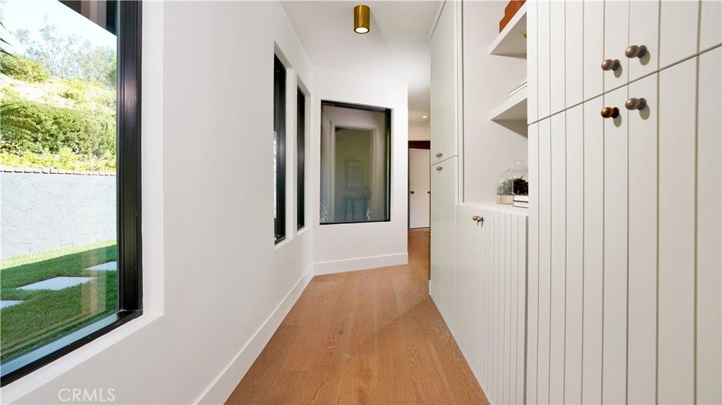 Image 44 of property listing at 9752 Rangeview, North Tustin, CA 92705