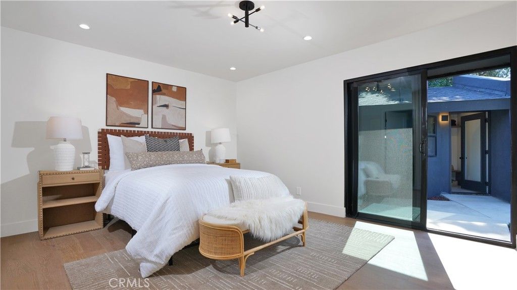 Image 48 of property listing at 9752 Rangeview, North Tustin, CA 92705