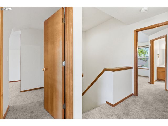 5636 Sw AVENA Pl, Corvallis, OR 97333