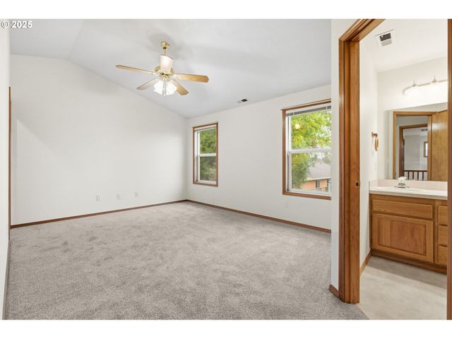 5636 Sw AVENA Pl, Corvallis, OR 97333