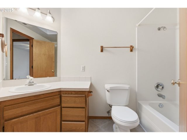 5636 Sw AVENA Pl, Corvallis, OR 97333