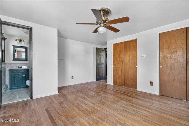 17 Belmonte Lane, Clifton Park, NY 12065