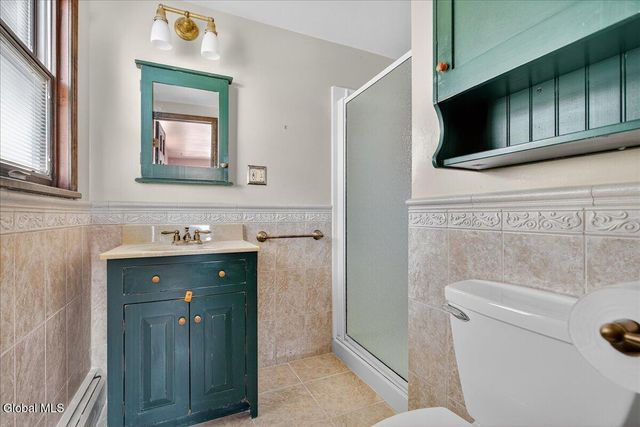 17 Belmonte Lane, Clifton Park, NY 12065