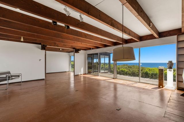 1100 Ocean View Drive, Wellfleet, MA 02667