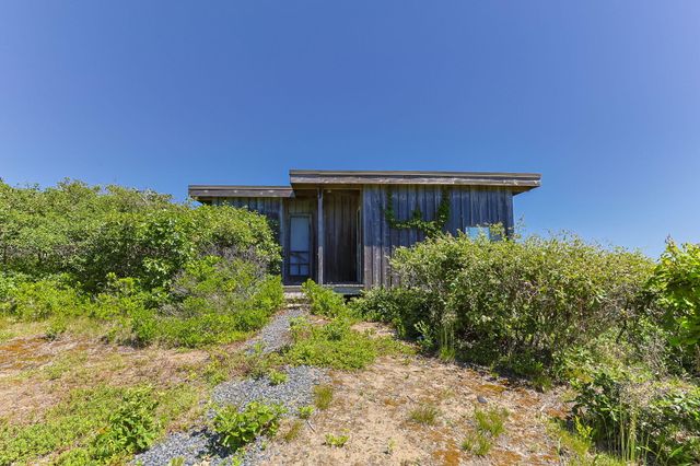 1100 Ocean View Drive, Wellfleet, MA 02667