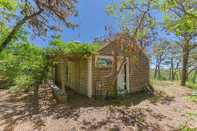 1100 Ocean View Drive, Wellfleet, MA 02667