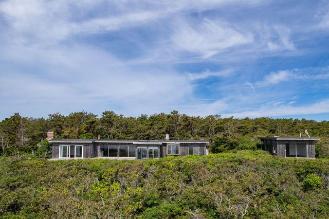 1100 Ocean View Drive, Wellfleet, MA 02667