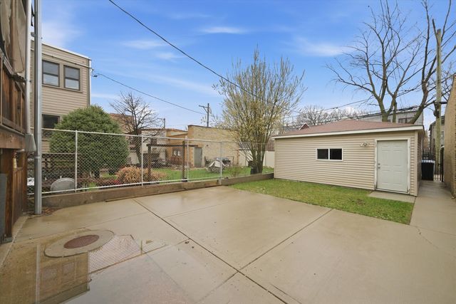 2921 N Kedzie Avenue, Chicago, IL 60618