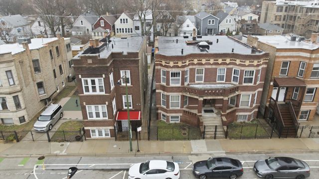 2921 N Kedzie Avenue, Chicago, IL 60618