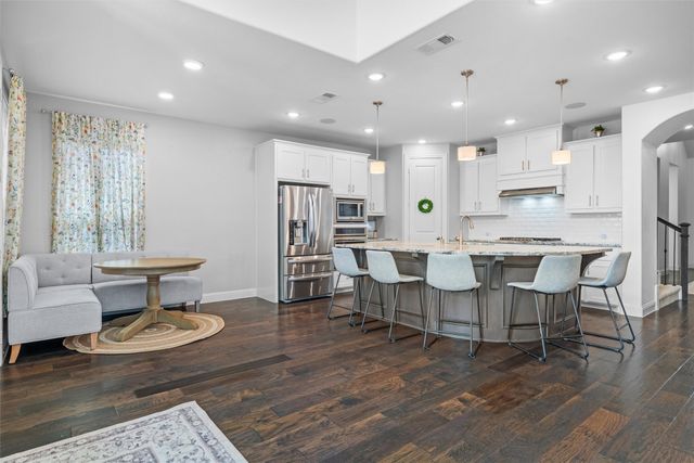 1917 Bending Oak Street, Fort Worth, TX 76008