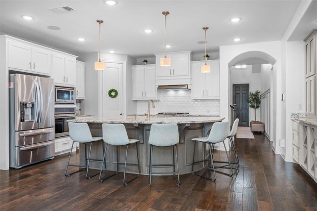 1917 Bending Oak Street, Fort Worth, TX 76008