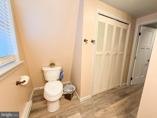 78 FAIRVIEW RD, Belleville, PA 17004