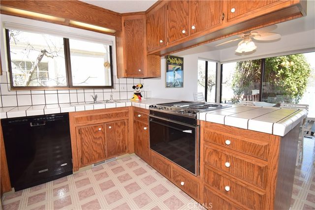 9511 Windflower Pt, Clearlake, CA 95422