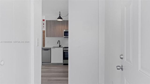 1561 Jefferson Avenue, Miami Beach, FL 33139