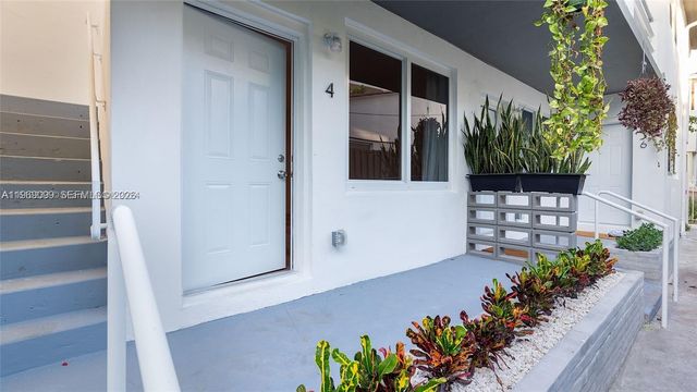 1561 Jefferson Avenue, Miami Beach, FL 33139