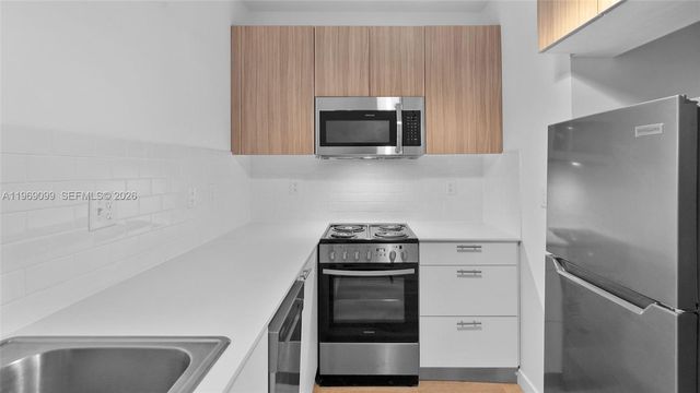 1561 Jefferson Avenue, Miami Beach, FL 33139