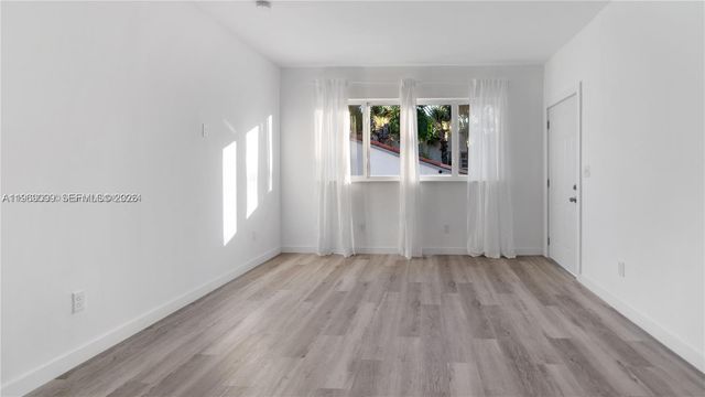 1561 Jefferson Avenue, Miami Beach, FL 33139