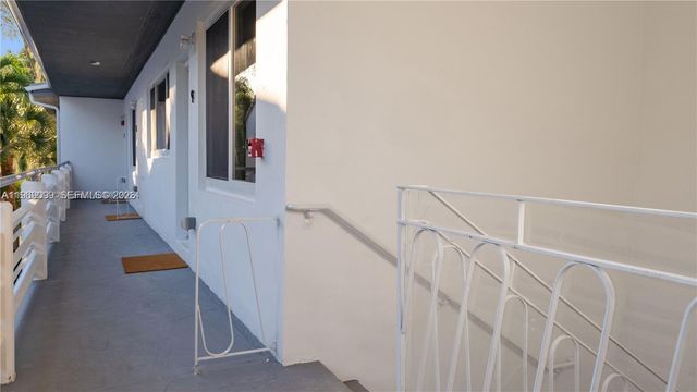 1561 Jefferson Avenue, Miami Beach, FL 33139