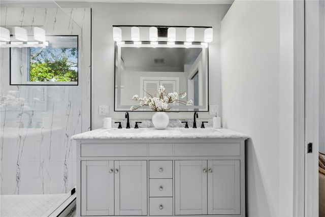 2737 Werlein Avenue, Houston, TX 77005