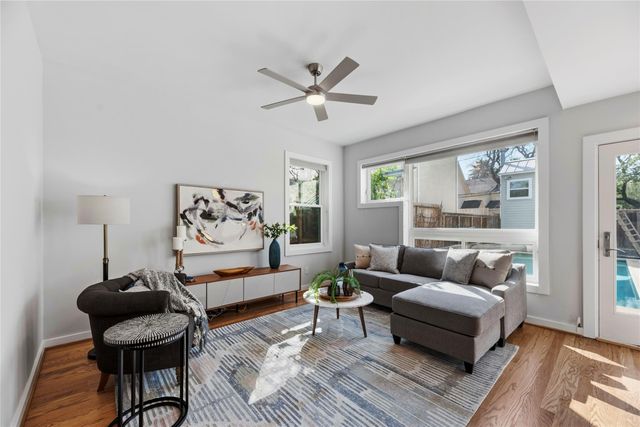 2737 Werlein Avenue, Houston, TX 77005