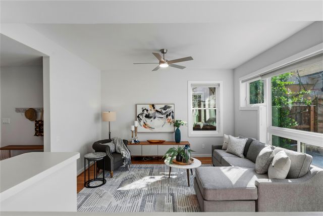 2737 Werlein Avenue, Houston, TX 77005