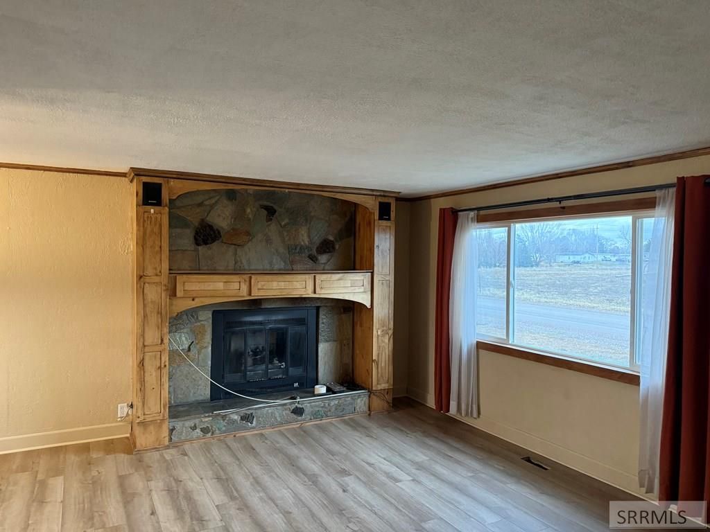Image 19 of property listing at 2932 S Arthur Street, American Falls, ID 83211
