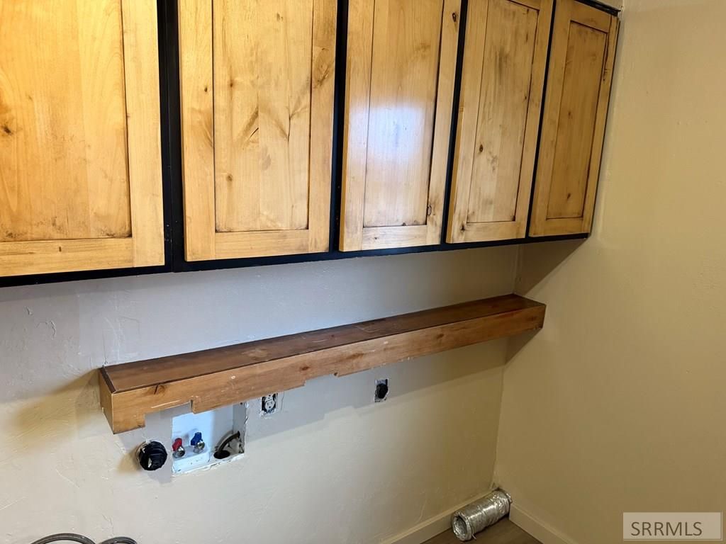 Image 21 of property listing at 2932 S Arthur Street, American Falls, ID 83211