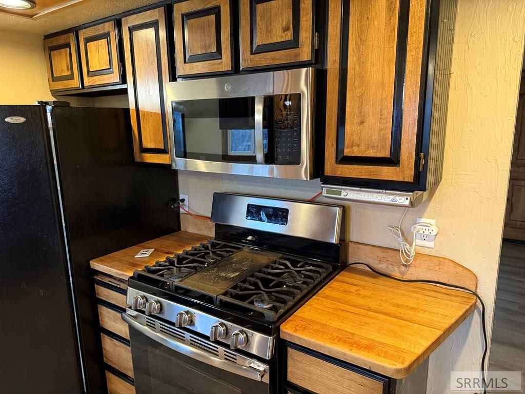 Image 37 of property listing at 2932 S Arthur Street, American Falls, ID 83211