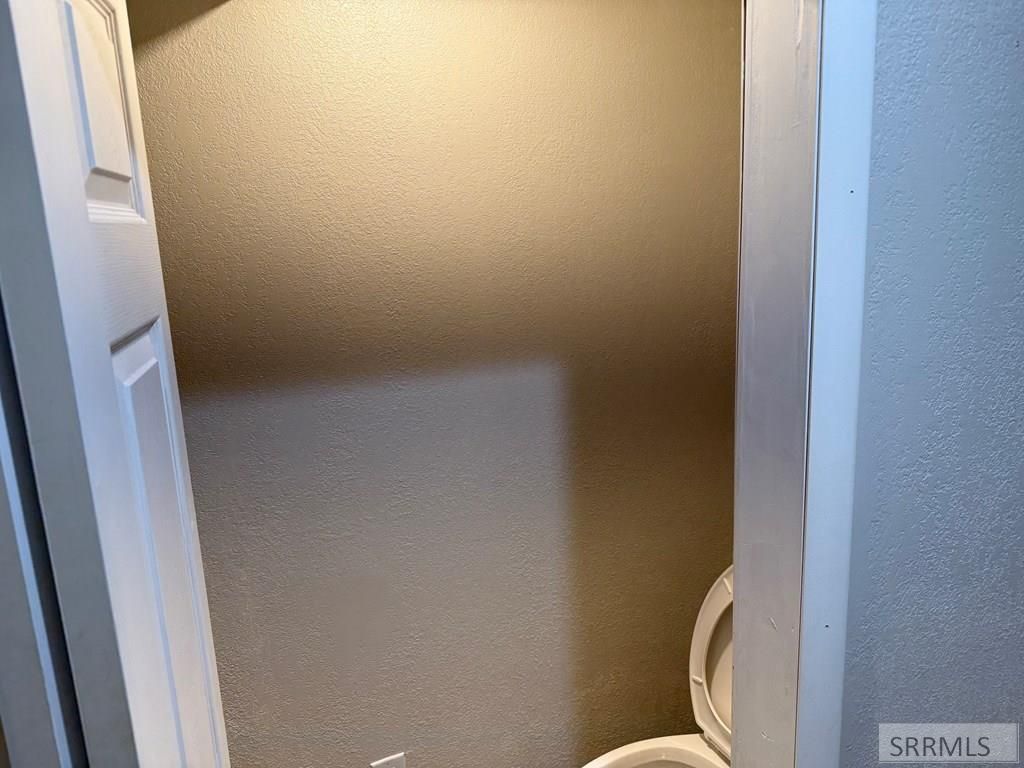 Image 60 of property listing at 2932 S Arthur Street, American Falls, ID 83211
