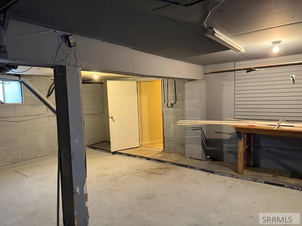 Image 88 of property listing at 2932 S Arthur Street, American Falls, ID 83211