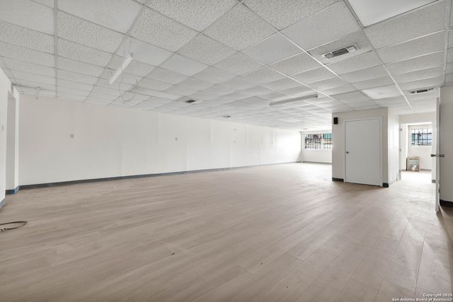 1690 Rigsby, San Antonio, TX 78210