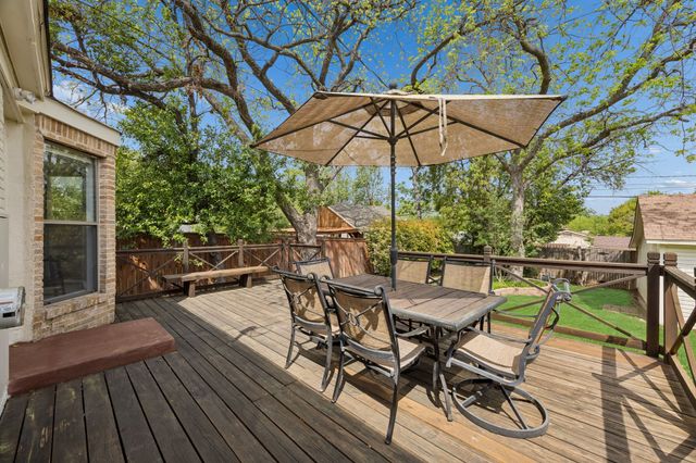 4020 Byers Avenue, Fort Worth, TX 76107