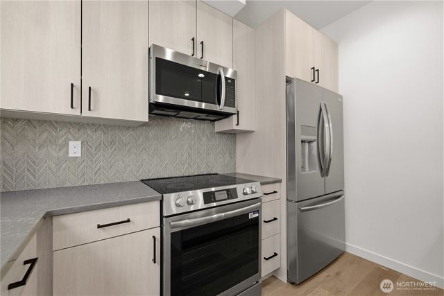 2230 D NW 60th Street, Seattle, WA 98107