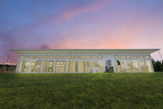 19718 Feathers Road, Logan, OH 43138