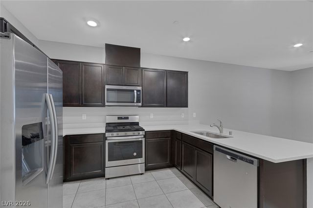 2854 STARLING SUMMIT Street, Henderson, NV 89044