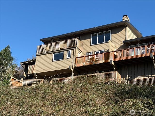 629 Terrace Avenue, Aberdeen, WA 98520