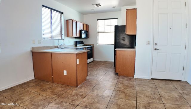 2618 W GARY Way, Phoenix, AZ 85041