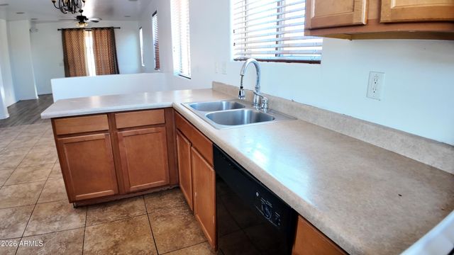 2618 W GARY Way, Phoenix, AZ 85041
