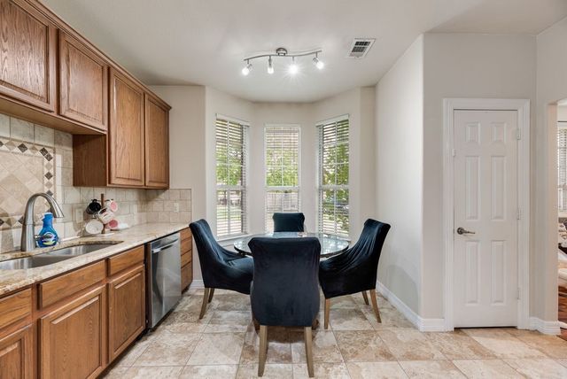 109 Haley Drive, Fate, TX 75189