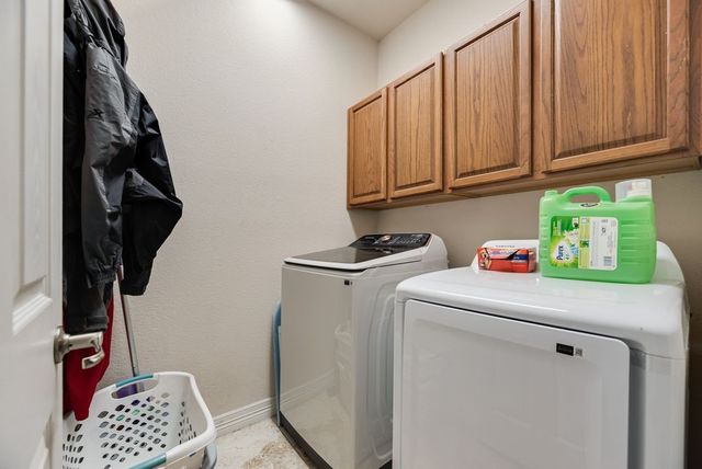 109 Haley Drive, Fate, TX 75189