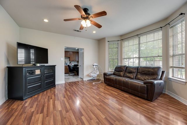 109 Haley Drive, Fate, TX 75189