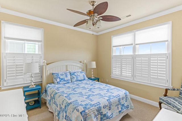 901 Ocean Boulevard B, Surf City, NC 28445