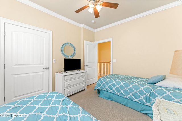 901 Ocean Boulevard B, Surf City, NC 28445