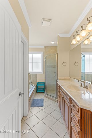 901 Ocean Boulevard B, Surf City, NC 28445